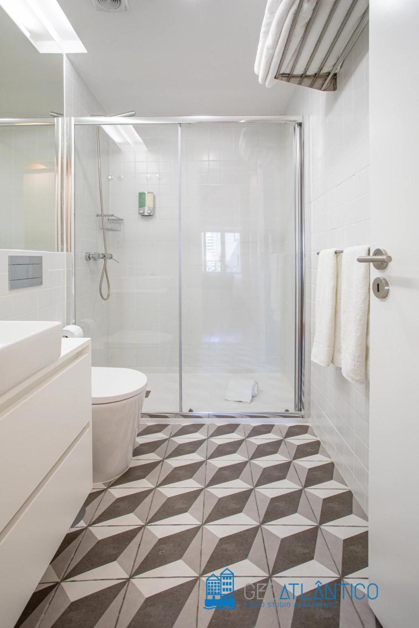 Poveiros Oak Loft - Santo Ildefonso Apartment Porto Bagian luar foto