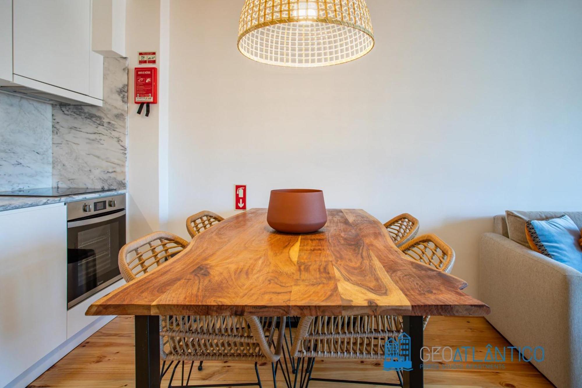 Poveiros Oak Loft - Santo Ildefonso Apartment Porto Bagian luar foto